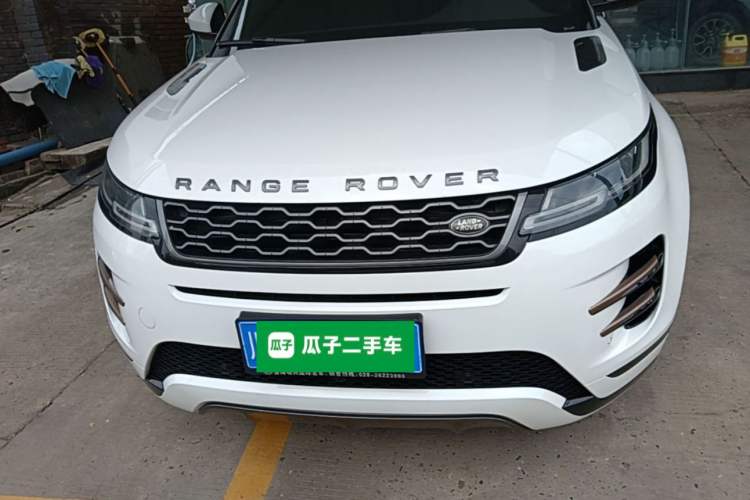 Used Land Rover Range Evoque 2020 249 PS R-DYNAMIC S Sport Edition Front