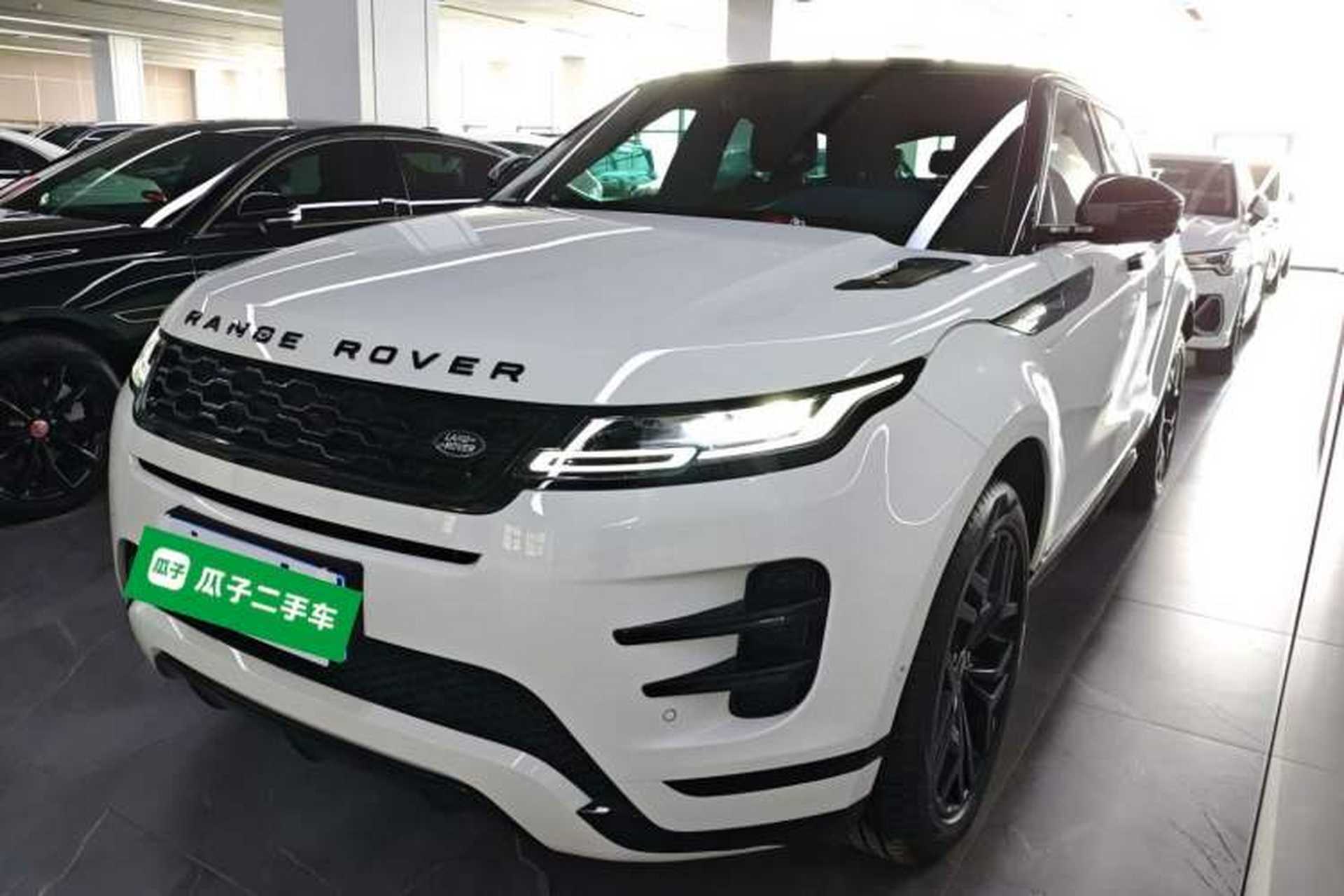 Used Land Rover Range Evoque 2020 249 PS R-DYNAMIC S Blackened Sport Technology Edition Front Left 45 Deg