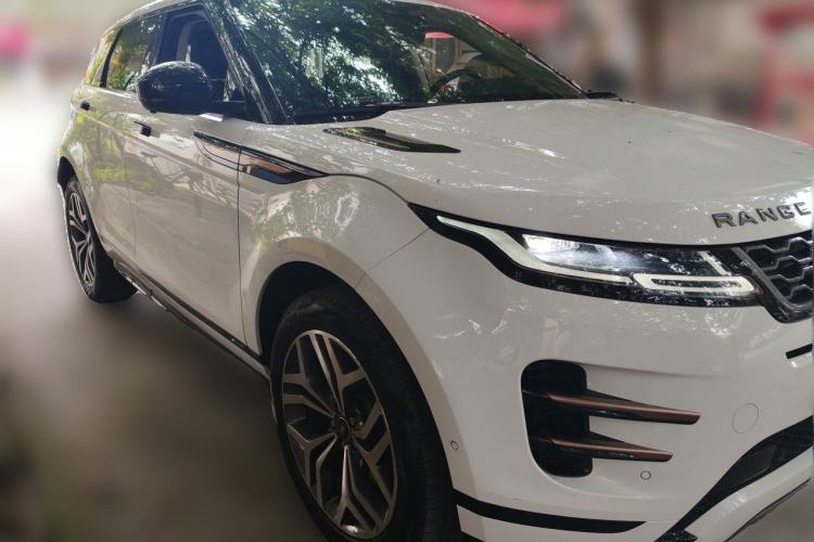 Used Land Rover Range Evoque 2020 249 PS R-DYNAMIC SE Sport Technology Edition Front Right 45 Deg