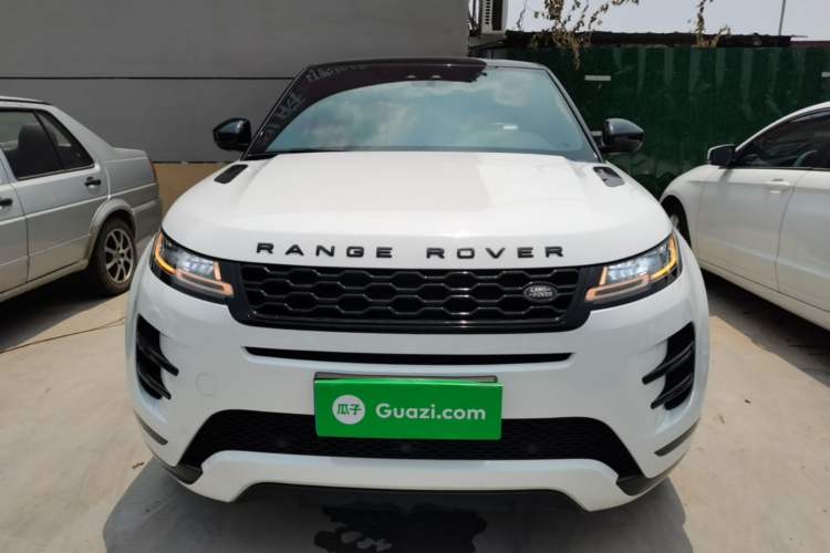 Used Land Rover Range Evoque 2020 249 PS R-DYNAMIC S Black Edition Sport Version Front
