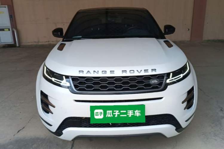 Used Land Rover Range Evoque 2020 249 PS R-DYNAMIC SE Sport Technology Edition Front