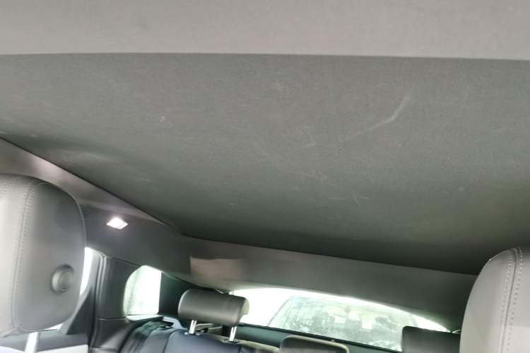 Used Land Rover Range Evoque 2020 249 PS R-DYNAMIC S Sport Edition Headliner