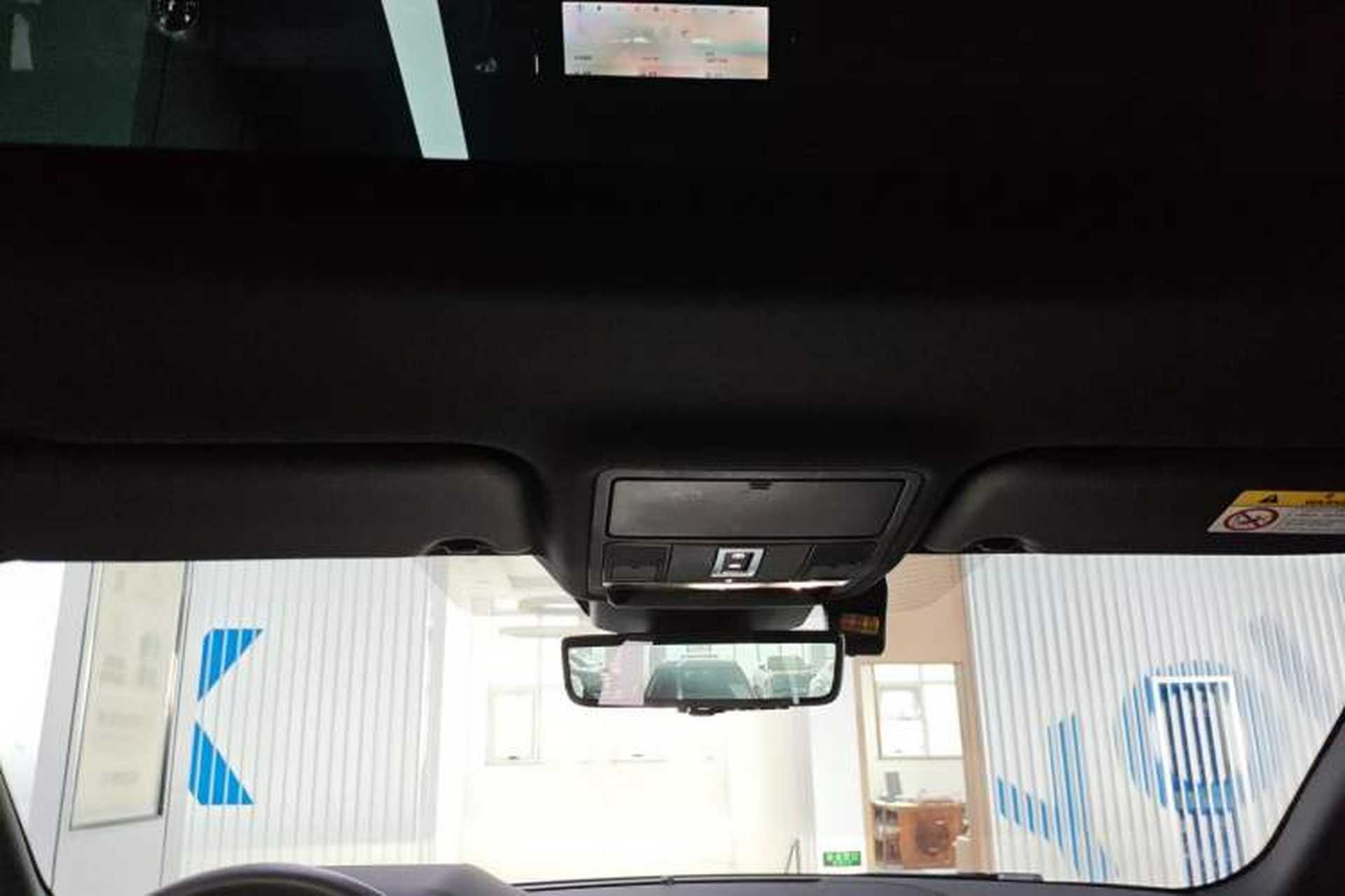Used Land Rover Range Evoque 2020 249 PS R-DYNAMIC S Blackened Sport Technology Edition Headliner