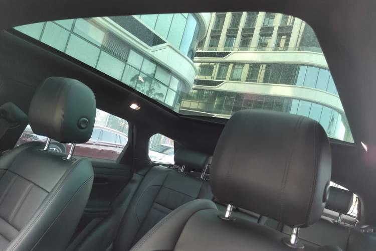 Used Land Rover Range Evoque 2020 249 PS R-DYNAMIC S Sport Edition Headliner