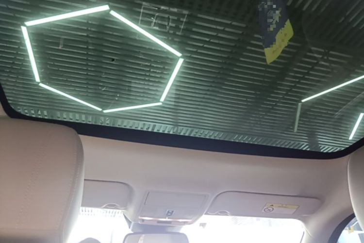 Used Land Rover Range Evoque 2020 249 PS Youth Edition Headliner