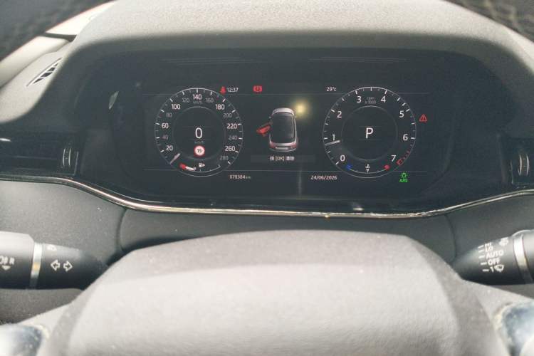 Used Land Rover Range Evoque 2020 249 PS R-DYNAMIC SE Sport Technology Edition Instrument Cluster