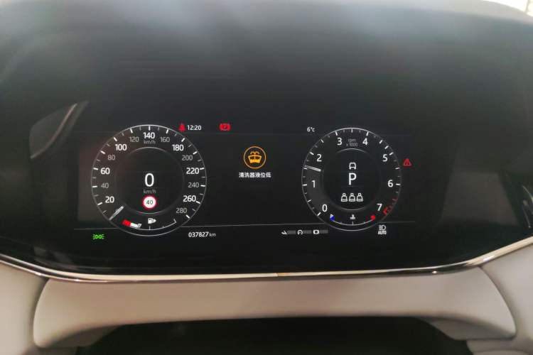 Used Land Rover Range Evoque 2020 249 PS R-DYNAMIC S Blackened Sport Technology Edition Instrument Cluster