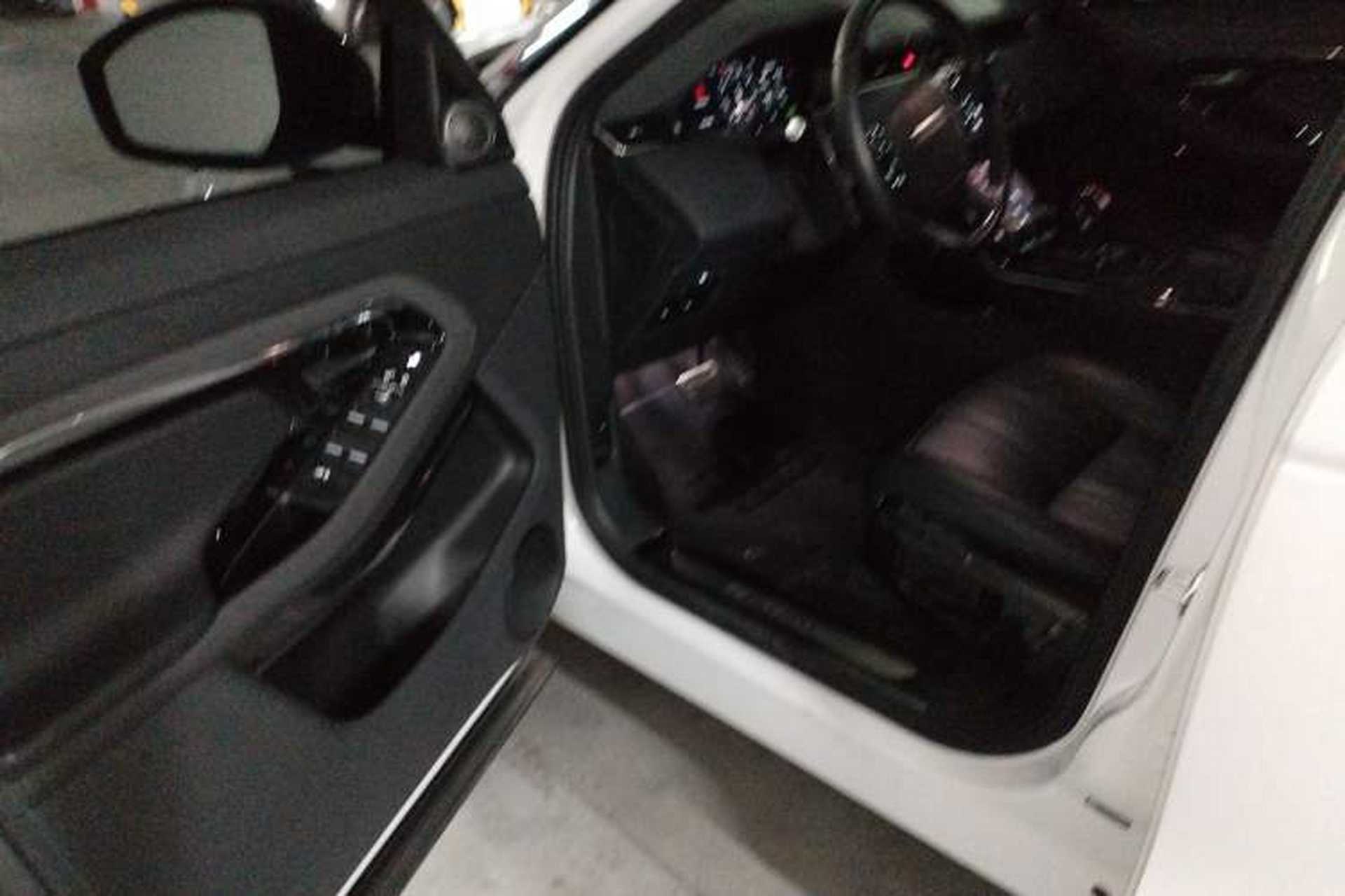 Used Land Rover Range Evoque 2020 249 PS R-DYNAMIC S Black Edition Sport Version Interior 1