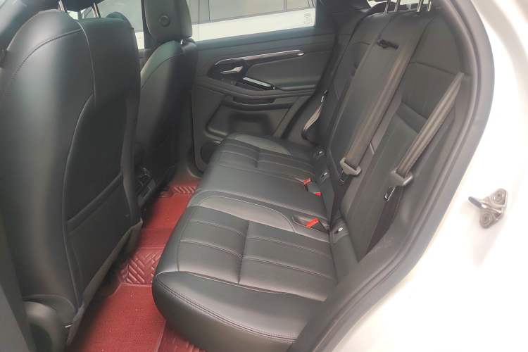 Used Land Rover Range Evoque 2020 249 PS Youth Edition Interior 4