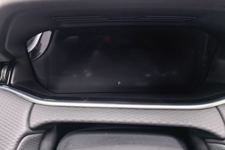 Used Land Rover Range Evoque 2020 249 PS Youth Edition Interior 4