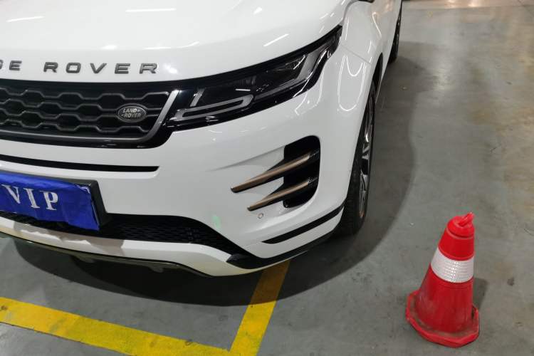 Used Land Rover Range Evoque 2020 249 PS R-DYNAMIC S Sport Edition Left Front Headlight
