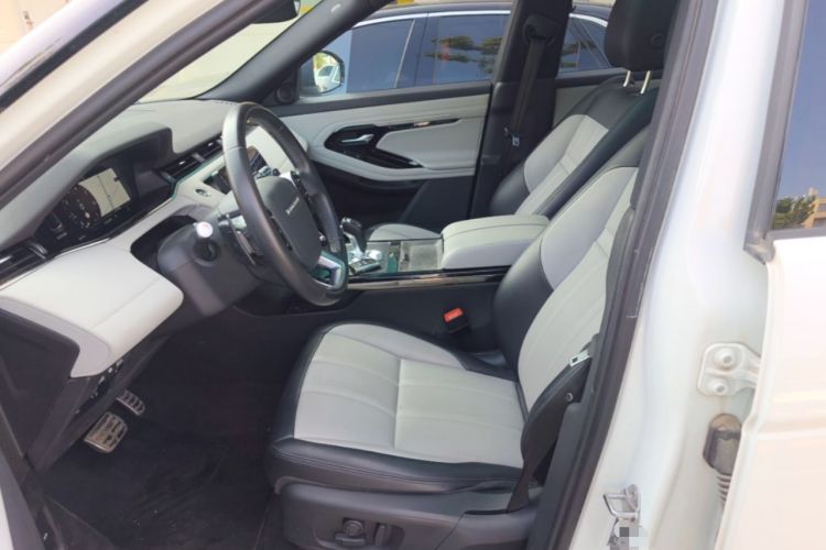 Used Land Rover Range Evoque 2020 249 PS R-DYNAMIC SE Sport Technology Edition Left Front Seat