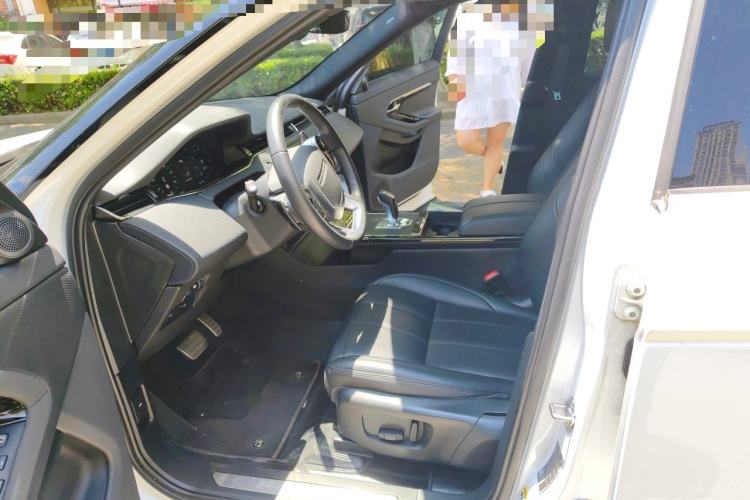 Used Land Rover Range Evoque 2020 249 PS R-DYNAMIC S Black Edition Sport Version Left Front Seat