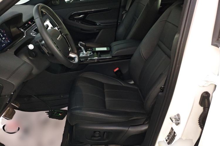 Used Land Rover Range Evoque 2020 249 PS R-DYNAMIC S Blackened Sport Technology Edition Left Front Seat