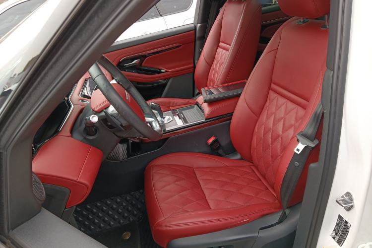 Used Land Rover Range Evoque 2020 249 PS R-DYNAMIC SE Sport Technology Edition Left Front Seat