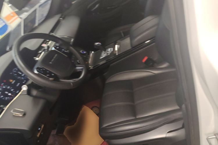 Used Land Rover Range Evoque 2020 249 PS R-DYNAMIC S Sport Edition Left Front Seat
