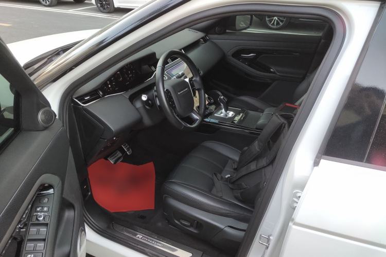 Used Land Rover Range Evoque 2020 249 PS R-DYNAMIC S Sport Edition Left Front Seat