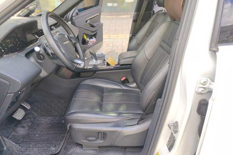 Used Land Rover Range Evoque 2020 249 PS R-DYNAMIC S Sport Edition Left Front Seat