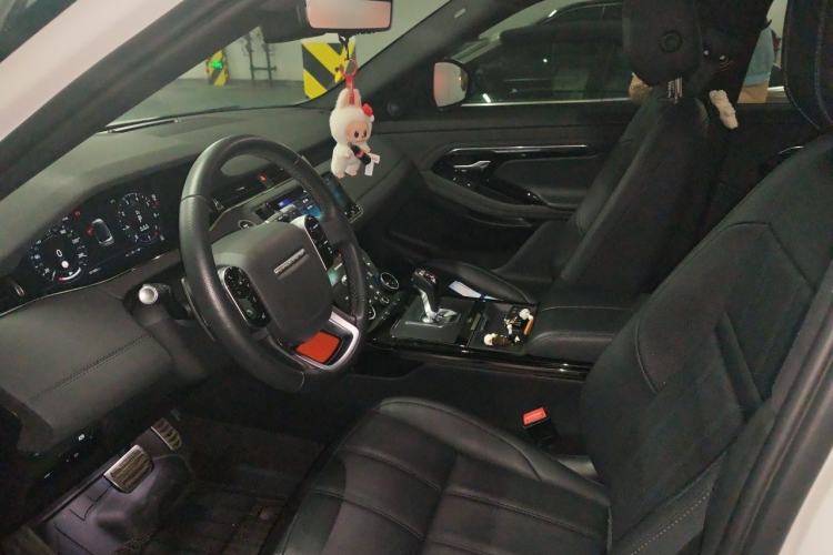 Used Land Rover Range Evoque 2020 249 PS R-DYNAMIC SE Sport Technology Edition Left Front Seat