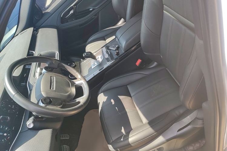 Used Land Rover Range Evoque 2020 249 PS R-DYNAMIC S Sport Edition Left Front Seat