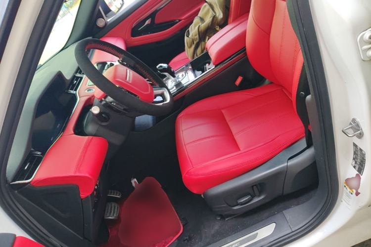 Used Land Rover Range Evoque 2020 249 PS R-DYNAMIC S First-Edition Sport Custom Edition Left Front Seat