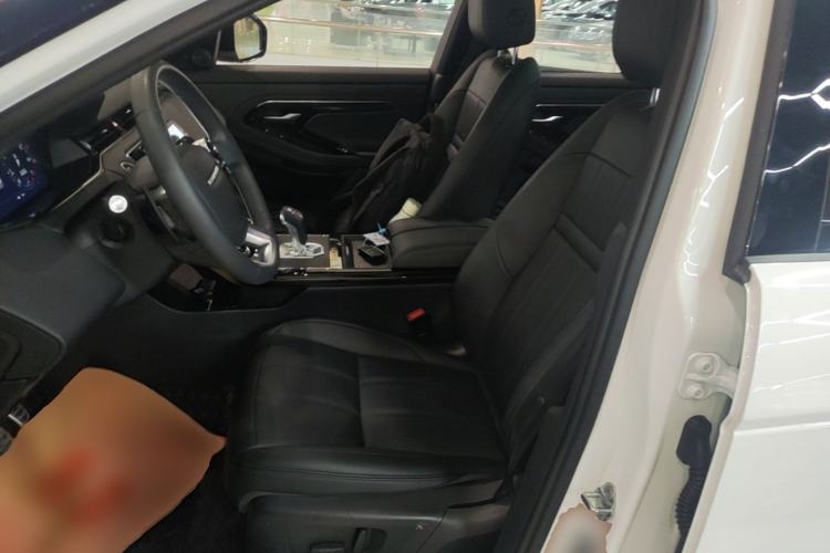 Used Land Rover Range Evoque 2020 249 PS R-DYNAMIC S Black Edition Sport Version Left Front Seat
