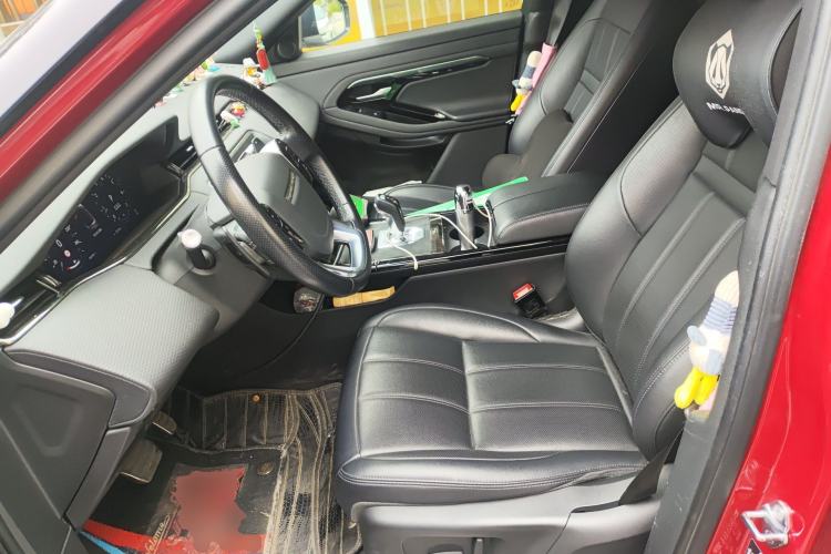 Used Land Rover Range Evoque 2020 249 PS R-DYNAMIC S Sport Edition Left Front Seat