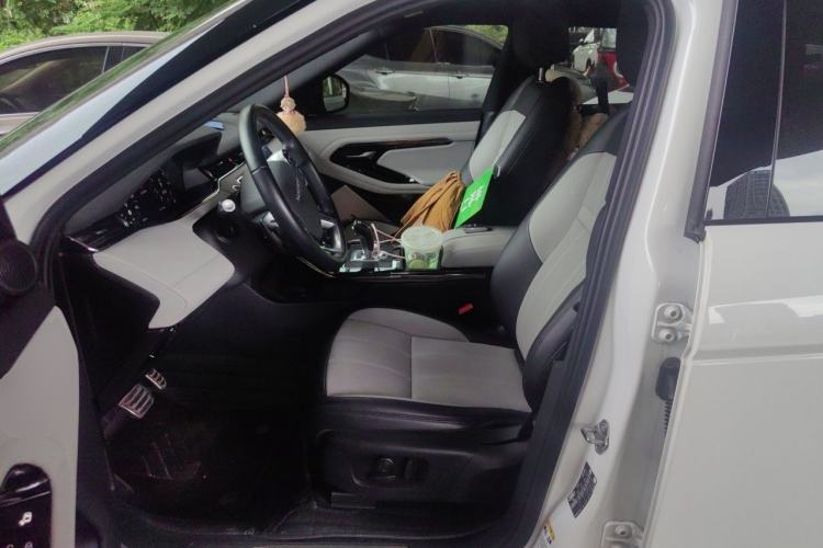 Used Land Rover Range Evoque 2020 249 PS R-DYNAMIC SE Sport Technology Edition Left Front Seat