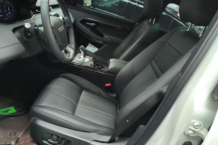 Used Land Rover Range Evoque 2020 249 PS R-DYNAMIC S Sport Edition Left Front Seat