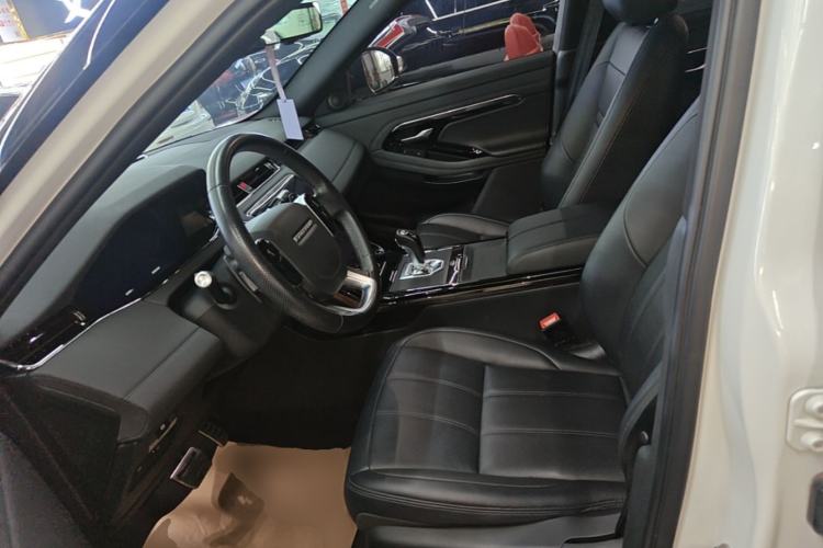 Used Land Rover Range Evoque 2020 249 PS R-DYNAMIC SE Sport Technology Edition Left Front Seat