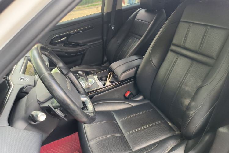 Used Land Rover Range Evoque 2020 249 PS R-DYNAMIC S Sport Edition Left Front Seat
