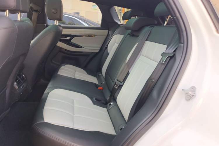 Used Land Rover Range Evoque 2020 249 PS R-DYNAMIC SE Sport Technology Edition Left Rear Seat