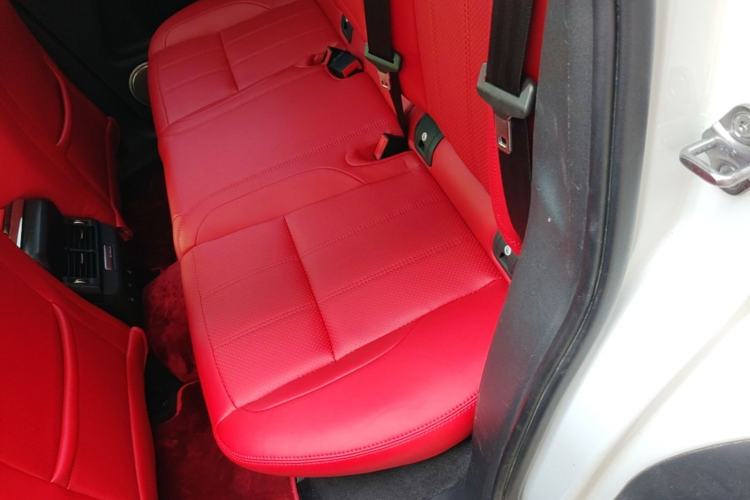 Used Land Rover Range Evoque 2020 249 PS R-DYNAMIC S First-Edition Sport Custom Edition Left Rear Seat