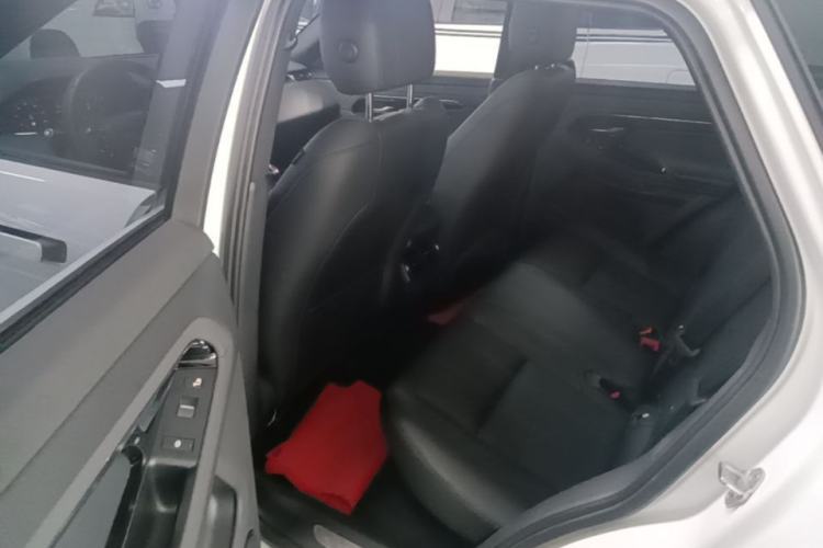 Used Land Rover Range Evoque 2020 249 PS R-DYNAMIC S Sport Edition Left Rear Seat
