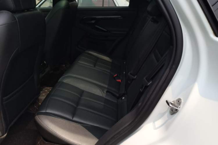 Used Land Rover Range Evoque 2020 249 PS R-DYNAMIC S Black Edition Sport Version Left Rear Seat