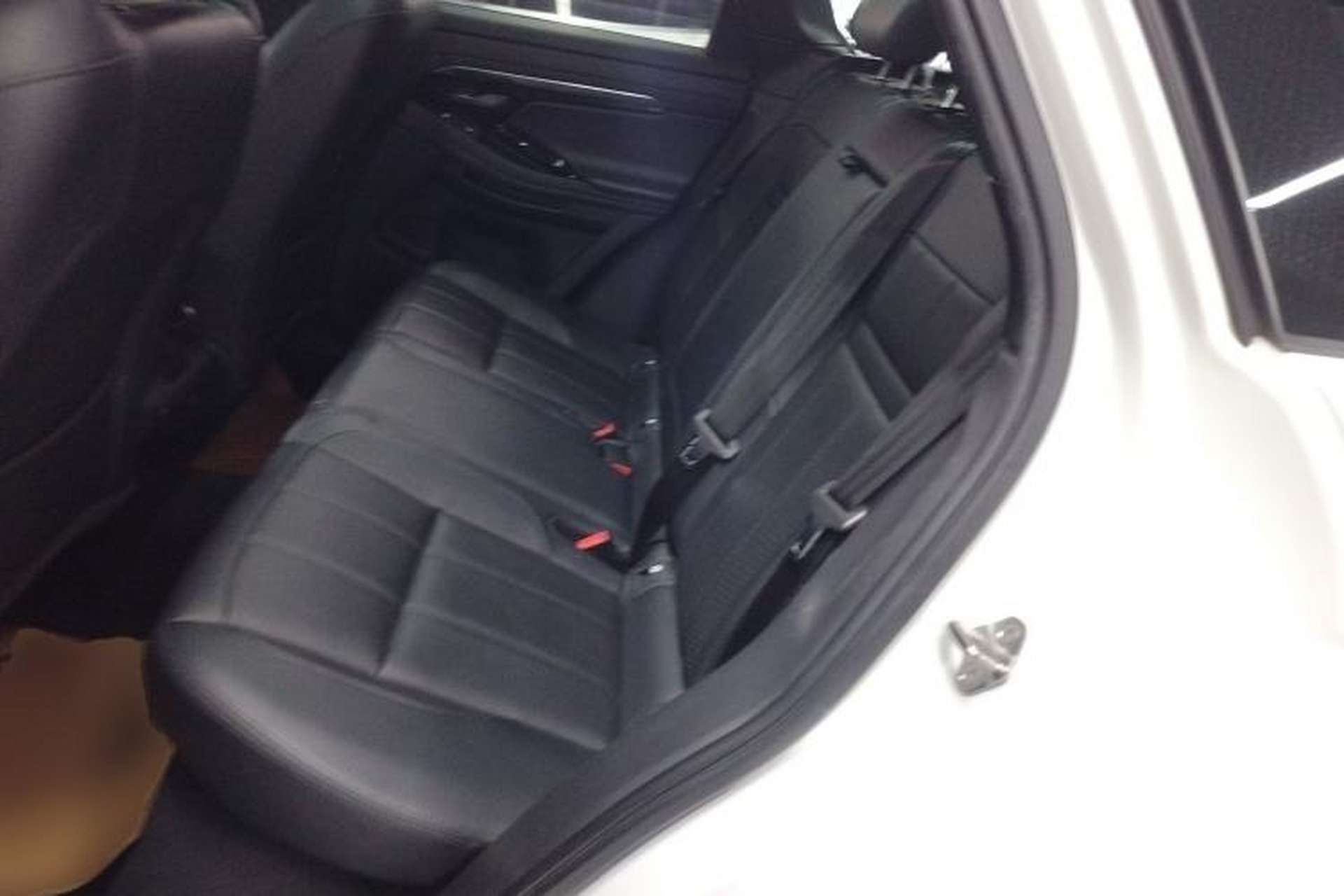 Used Land Rover Range Evoque 2020 249 PS R-DYNAMIC S Black Edition Sport Version Left Rear Seat
