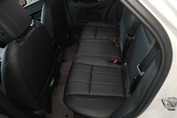 Used Land Rover Range Evoque 2020 249 PS R-DYNAMIC SE Sport Technology Edition Left Rear Seat