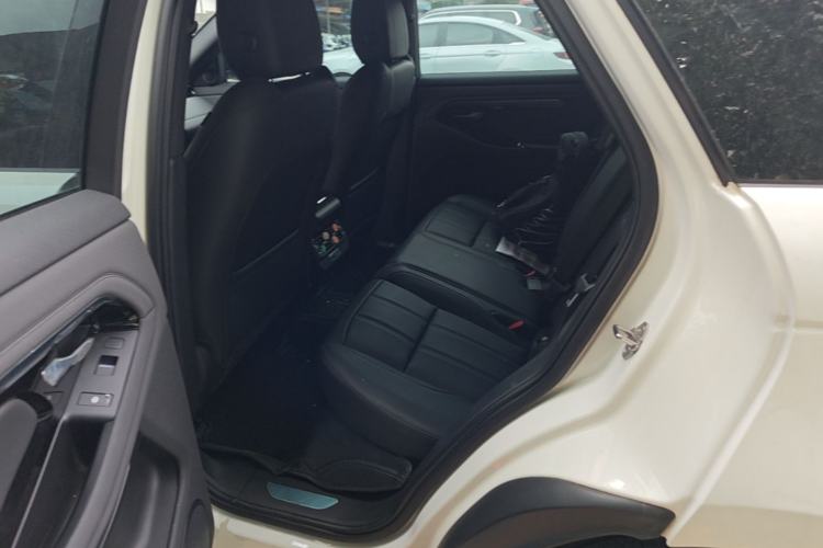 Used Land Rover Range Evoque 2020 249 PS R-DYNAMIC SE Sport Technology Edition Left Rear Seat