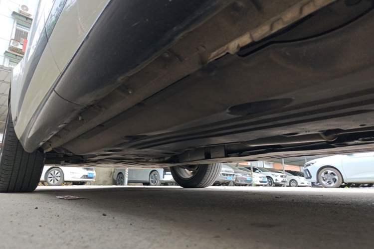 Used Land Rover Range Evoque 2020 249 PS R-DYNAMIC SE Sport Technology Edition Left Side Sill