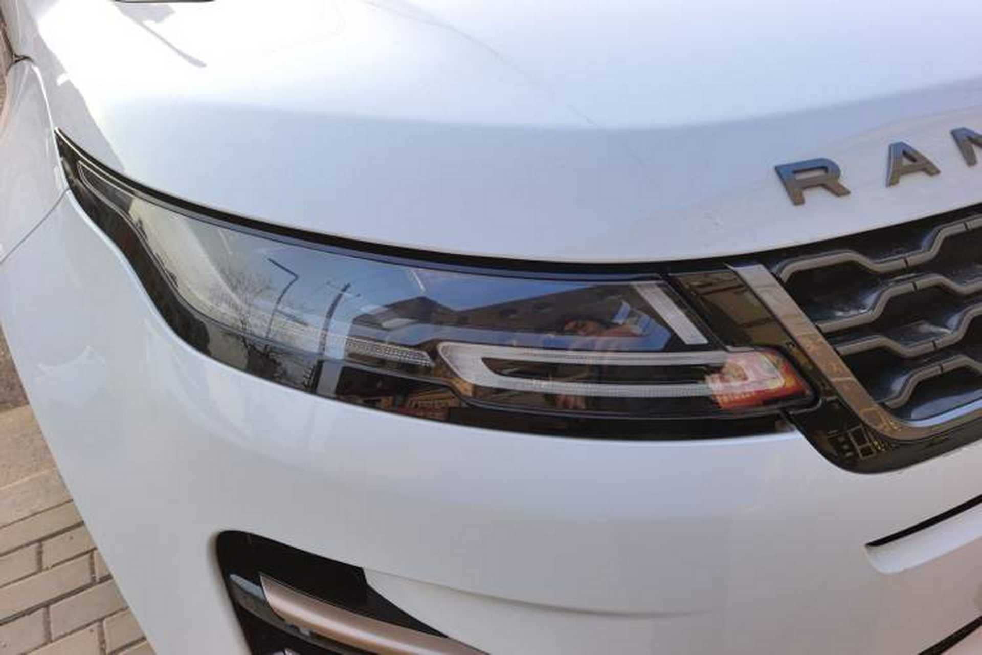 Used Land Rover Range Evoque 2020 249 PS R-DYNAMIC SE Sport Technology Edition Right Front Headlight