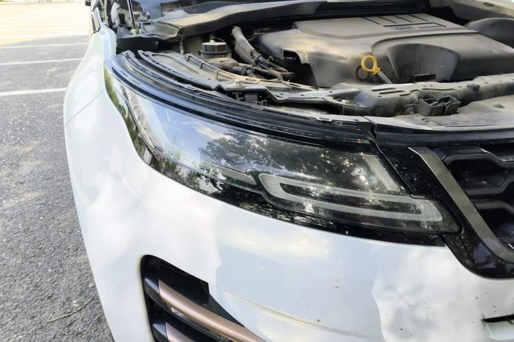 Used Land Rover Range Evoque 2020 249 PS R-DYNAMIC S Sport Edition Right Front Headlight