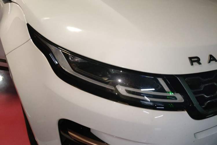 Used Land Rover Range Evoque 2020 249 PS R-DYNAMIC S Sport Edition Right Front Headlight