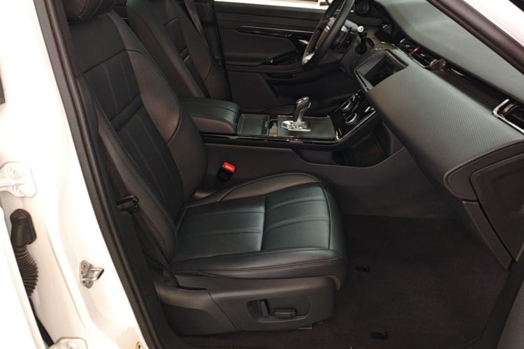 Used Land Rover Range Evoque 2020 249 PS R-DYNAMIC S Sport Edition Right Front Seat