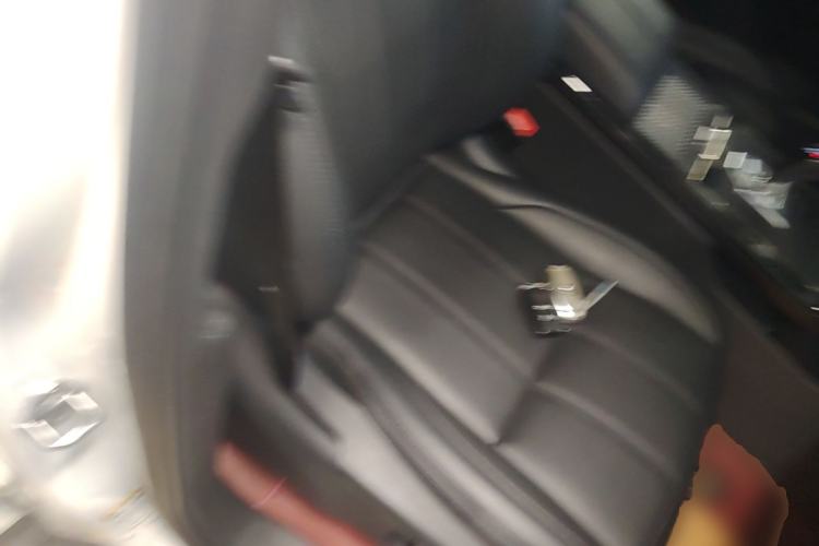 Used Land Rover Range Evoque 2020 249 PS R-DYNAMIC S Sport Edition Right Front Seat