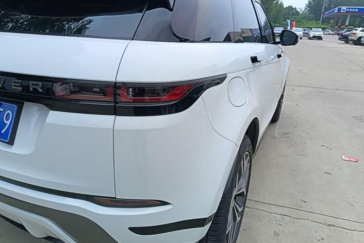 Used Land Rover Range Evoque 2020 249 PS R-DYNAMIC SE Sport Technology Edition Right Rear Taillight