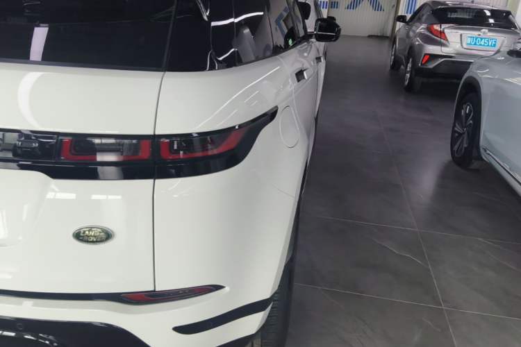 Used Land Rover Range Evoque 2020 249 PS R-DYNAMIC S Blackened Sport Technology Edition Right Rear Taillight