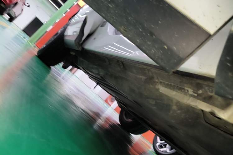Used Land Rover Range Evoque 2020 249 PS Youth Edition Right Side Sill