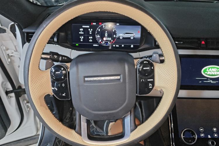 Used Land Rover Range Evoque 2020 249 PS R-DYNAMIC SE Sport Technology Edition Steering Wheel