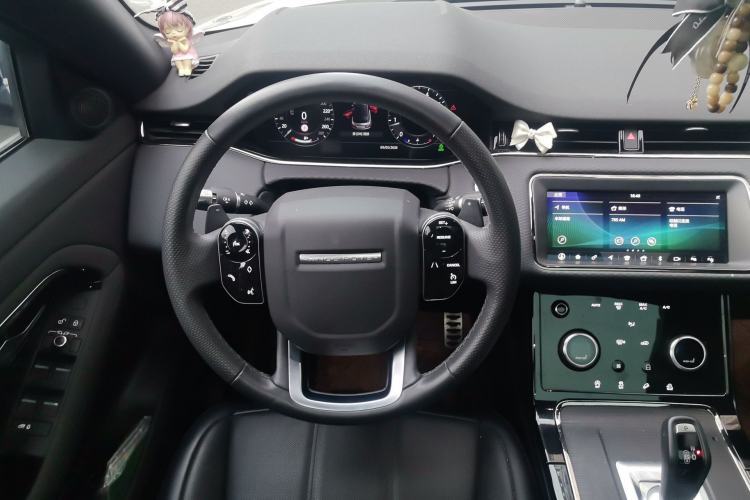 Used Land Rover Range Evoque 2020 249 PS R-DYNAMIC S Sport Edition Steering Wheel