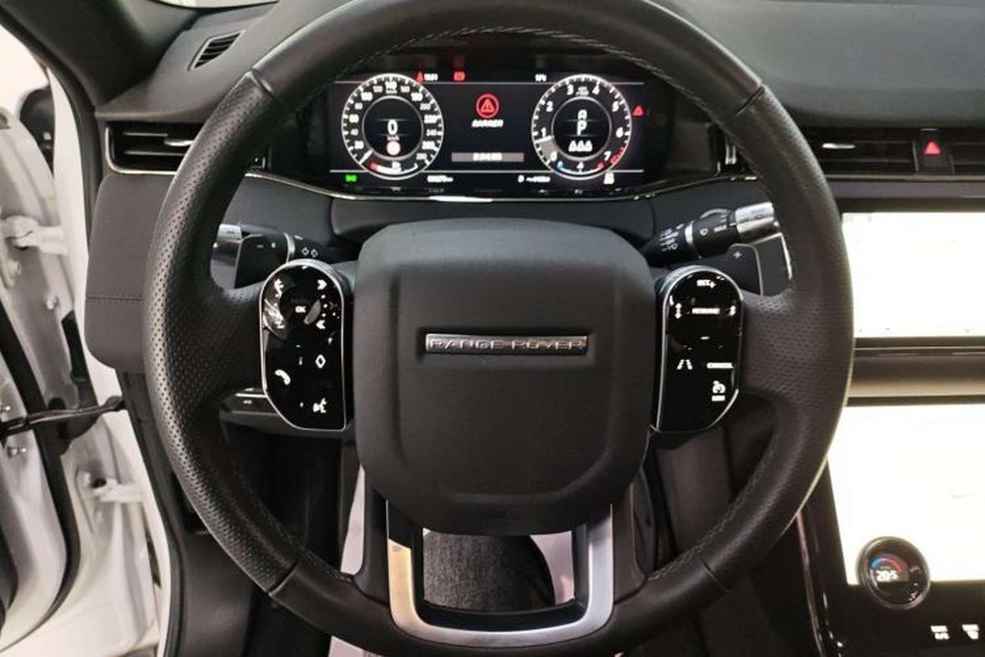 Used Land Rover Range Evoque 2020 249 PS R-DYNAMIC S Blackened Sport Technology Edition Steering Wheel